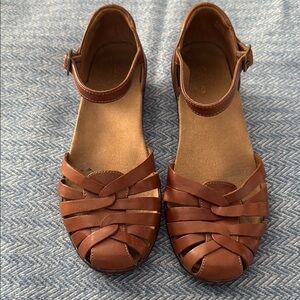 CLARKS leather sandals